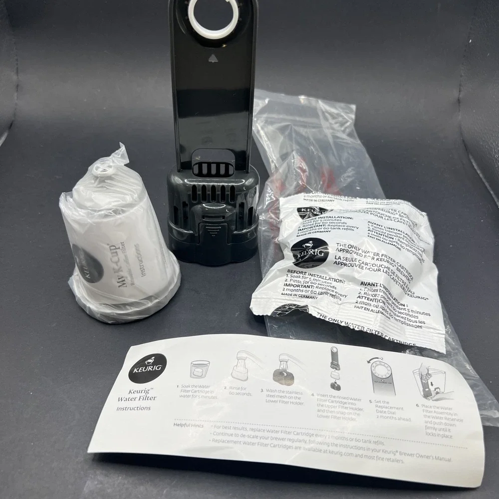 New Keurig Water filter holder w/ 1 filter & 1 Keurig 